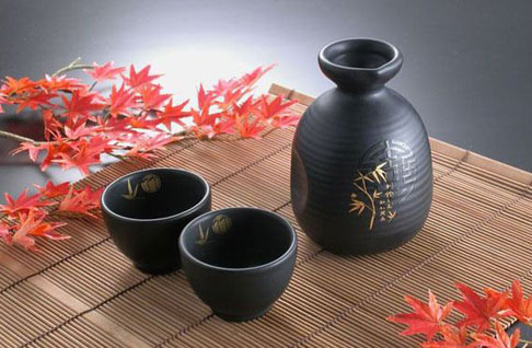 白酒是我国独有的传统饮品，历史悠久，源远流长